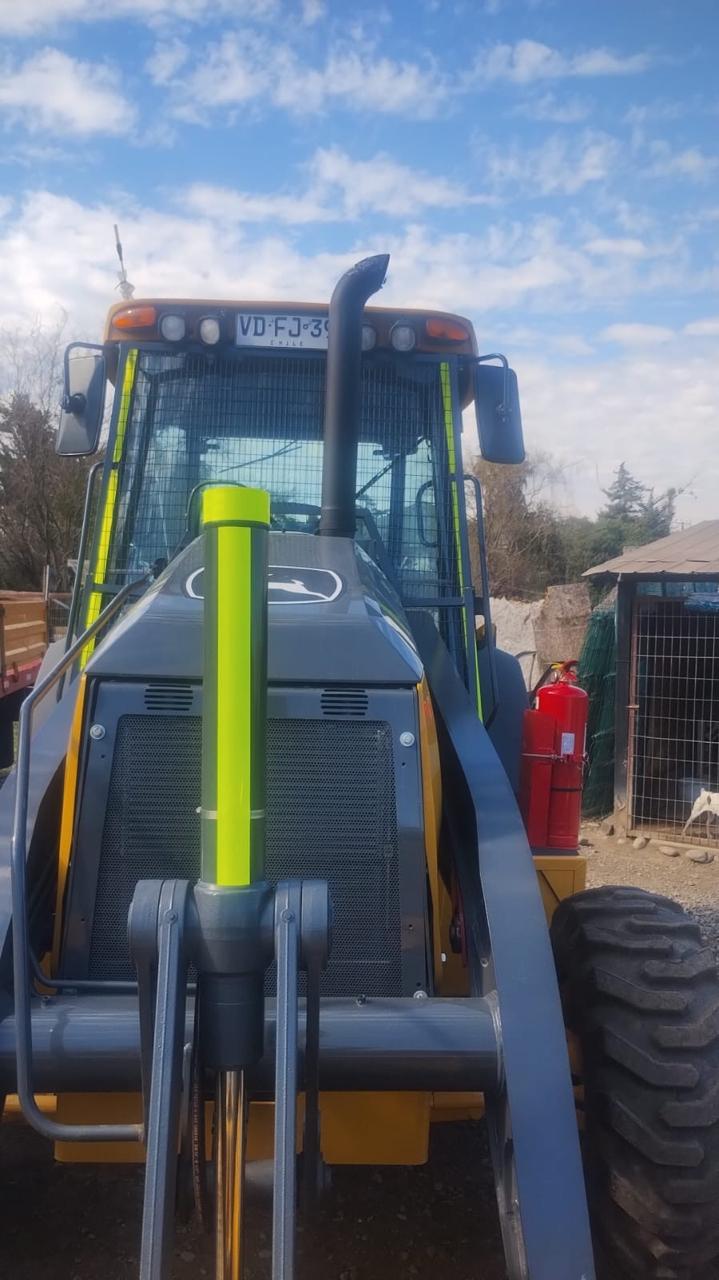 Retroexcavadora John Deere